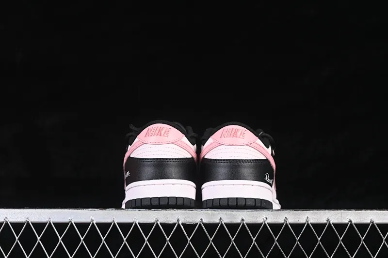 All categories Nk SB Dunk series Nk SB Dunk Low low-top sneakers Nike SB Dunk Low raspberry black pink deconstructed strap casual sneakers BP1120-059